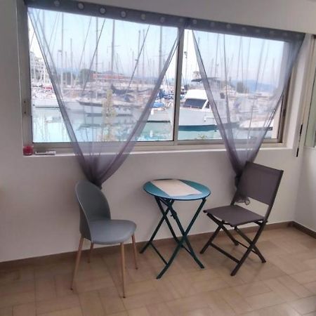 Studio Meuble Marina Villeneuve-Loubet 06 Luaran gambar
